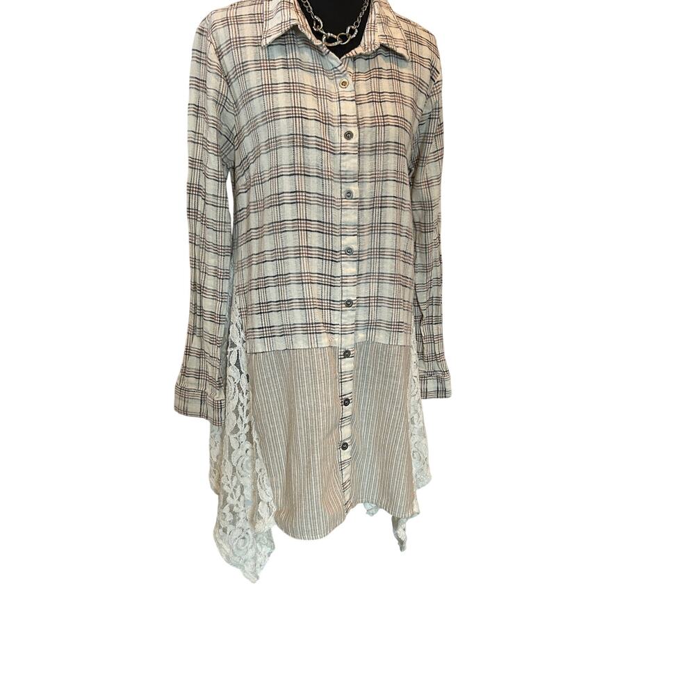 A’REVE Mixed Media Plaid & Lace Tunic Shirt | Boho Western | Size Medium